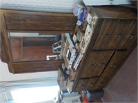9 drawer dresser w/ mirror UP BR1