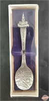 Philadelphia Souvenir Spoon New In Box