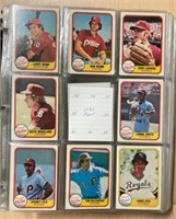 1980S-90S FLEER BASEBALL CARDS IN BINDER