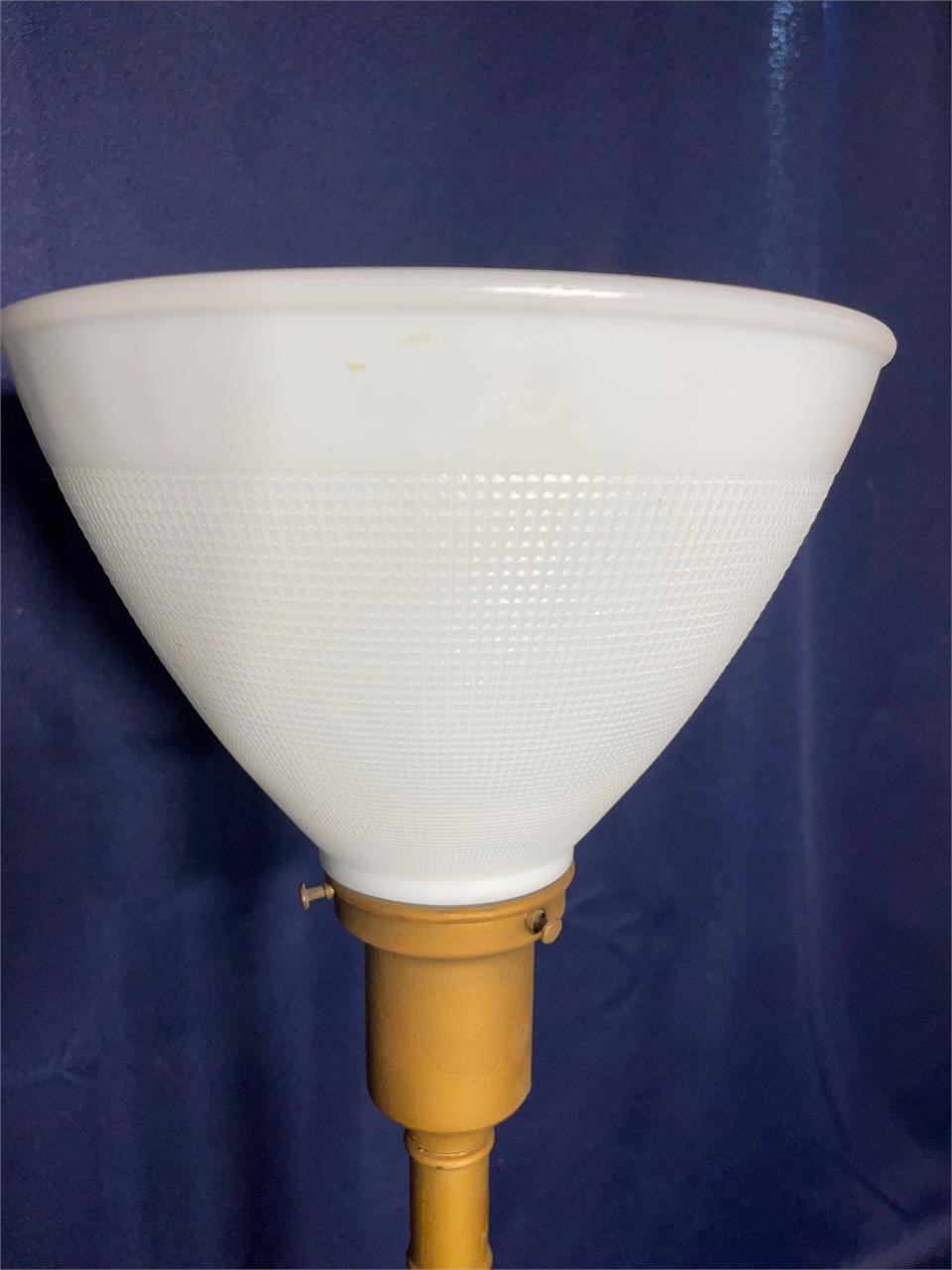 “The Miller” Lamp with Difuser Shade