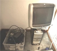 HP COMPUTER WITH MONITOR AND BOX OF