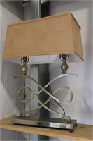 TABLE LAMP - 28"
