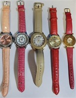 F - LOT OF 5 WATCHES (B1)