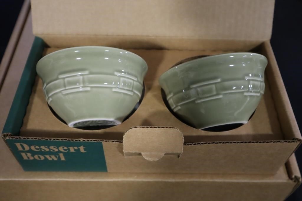 Longaberger Sage dessert bowls in box