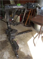 Bruno VSL-690 wheel chair lift