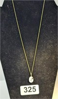 10K Gold 18" Necklace with Cameo Mother n Child