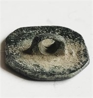 UK 1700s bronze button 19mm