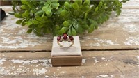 10k Yellow Gold Round Cut Garnet Stones Ring