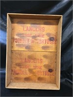 VINTAGE WINE CRATE / RED PAINT  / PORTUGAL