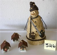 Snowman and Birdhouse Lot