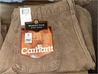 Carhartt shorts size 40