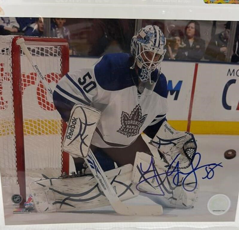 8x10in autographed Hockey photo