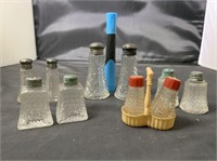 (5) Sets of Vintage Glass S&P Shakers
