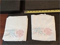 pair of vtg  embroidered pillow cases