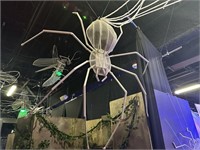 LARGE SPIDER DÉCOR - REBAR/MESH METAL - WHITE