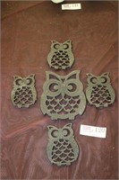 4 Iron Owl Trivets
