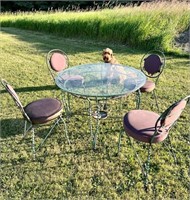 VINTAGE WROUGHT IRON PATIO SET