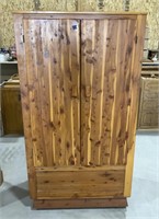 Wooden wardrobe- 21.5x35x65.5