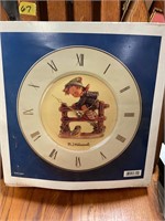 Hummel plate clock