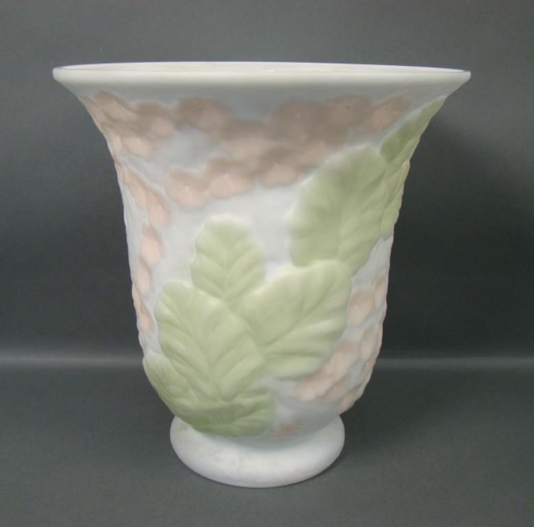 Phoenix Reuben Blue #253 Primrose Vase.