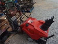 Troybilt Snow Blower-Gas operated, SEE VIDEO