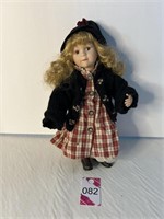 1999 Brittany Boyd's Bear Doll 2461-6000