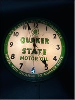 1953 QUAKER STATE LIGHT UP CLOCK WORKS GREAT