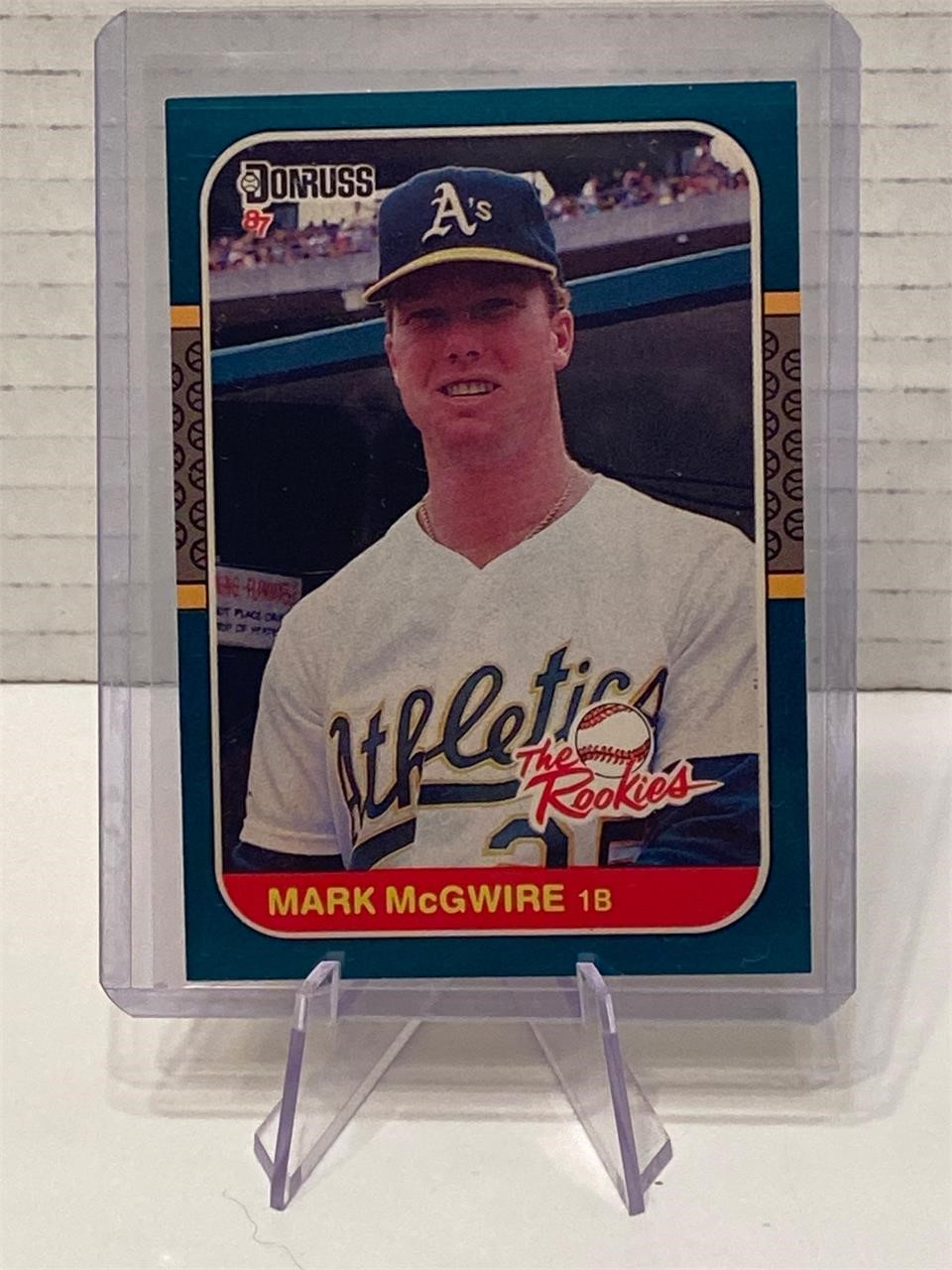 Mark McGwire The Rookies Card