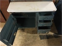 Metal Seller's Type Cabinet