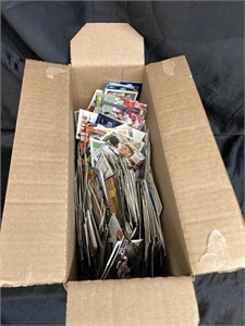 MYSTERY BOX OF SPORTS TRADING CARDS