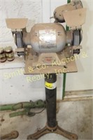 6" BENCH GRINDER on STAND
