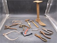 Cobbler Form & Hand Tools
