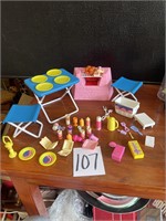 1989 Barbie camping set accessories