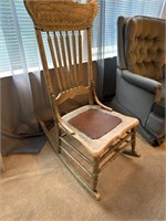 Wooden Rocking Chair