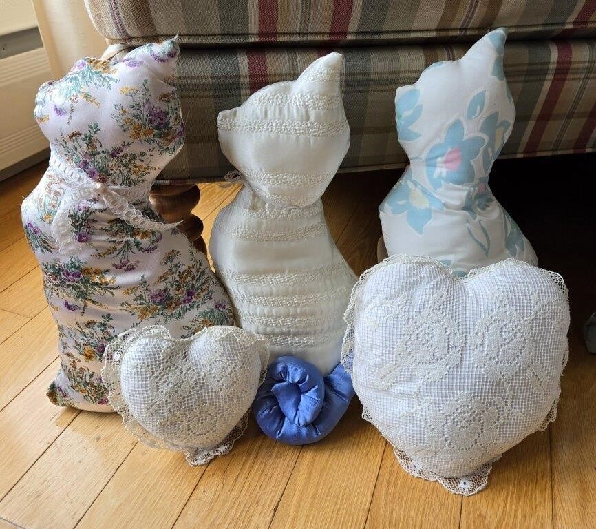 Cat Pillows/Wedding Ring Cushions