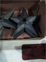 1box of 6 large modern cast iron stars.