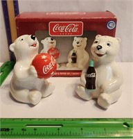 Coca Cola bears salt and pepper shaker set