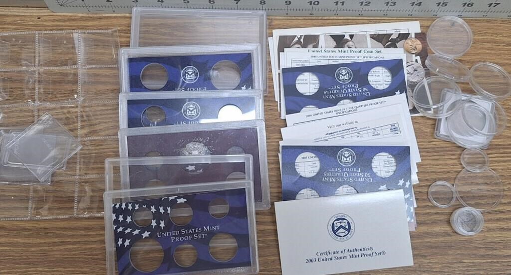 Coin display lot