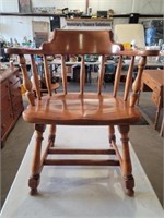 Maple Wood Gossip / Dining Chair