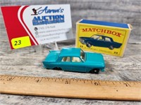 Matchbox Series By Lesney #33 Ford Zephyr