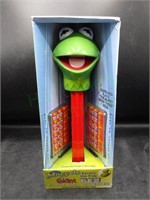 Giant Kermit the Frog Pez Dispenser # 13016 NIP