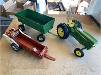 John Deere Tractor And Wagon, Tru Scale Manure