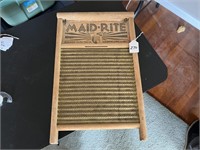 Vintage Maid-Rite Washboard No 2072