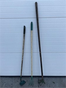 3 garden tools