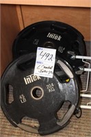 (6) Cracked Intek 45lbs Weight Plates