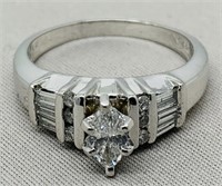 14K White Gold & Diamond Ring