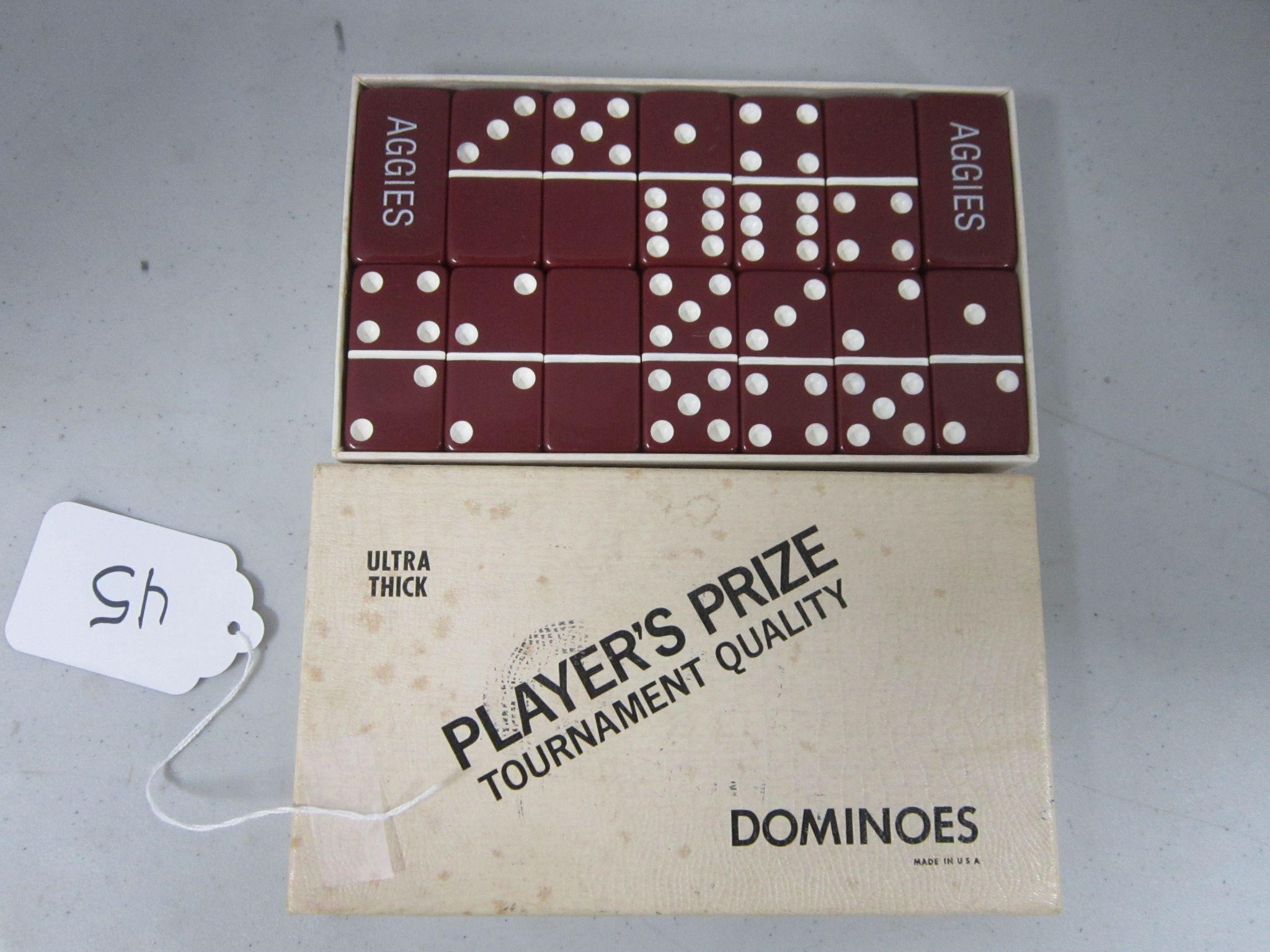 AGGIE DOMINOES