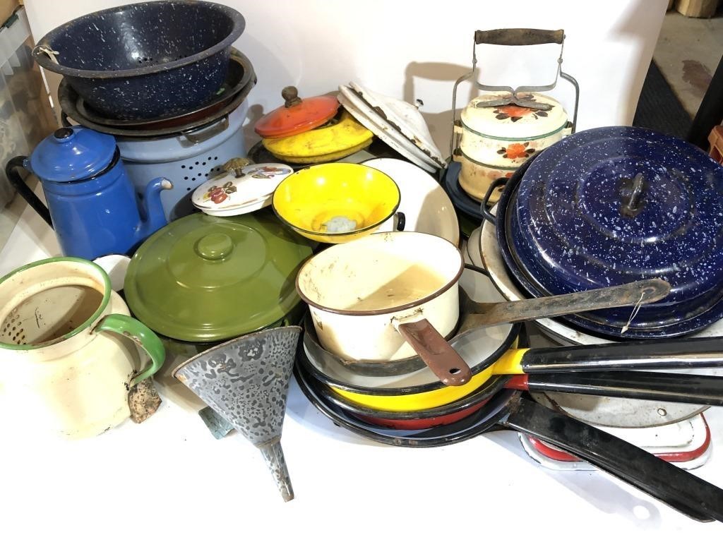 Lot of Vintage Enamel Cookware Pots / Pans Teapot