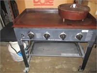 BLACKSTONE 4 BURNER GAS GRILL/GRIDDLE