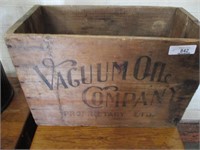 VAGUUM OIL CO. WOOD BOX